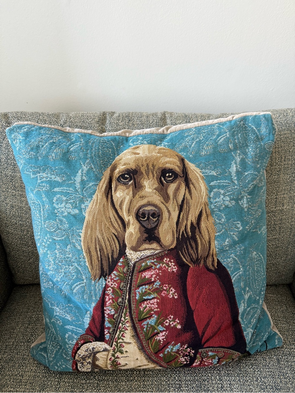 Decorative Dog Portrait/Graphic Pillow